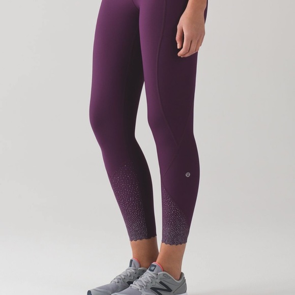 Lululemon Tight Stuff Tight Purple Size 4 - Picture 8 of 9